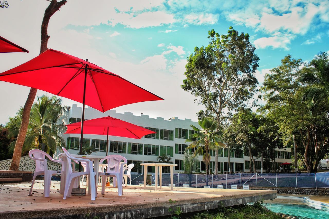 Hotel Hacienda Campestre ميلغار المظهر الخارجي الصورة